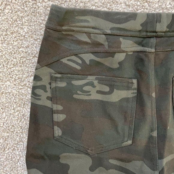 Anthropologie Sanctuary Camo leggings - Picture 11 of 15